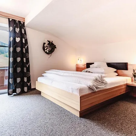 Haus Kapeller *